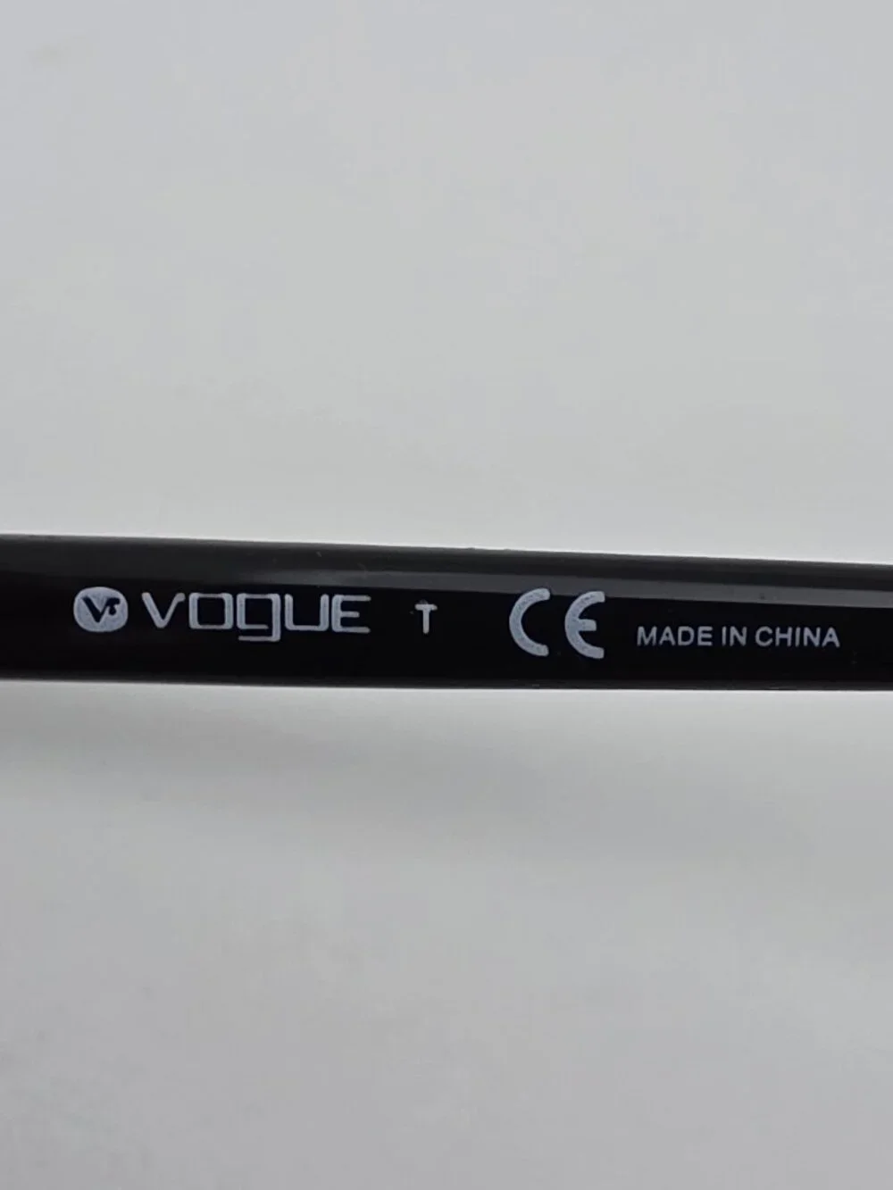 Vogue VO4050 352 Polished Black on Silver Cat Eye Eyeglasses Frame w/ Case 51mm
